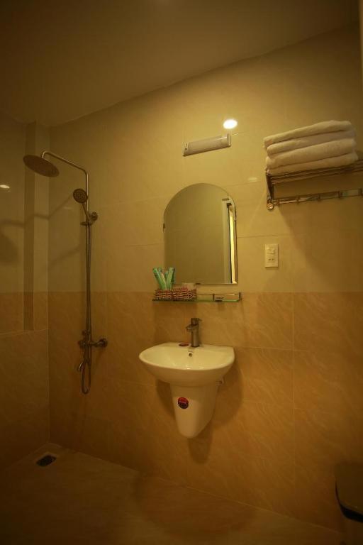 Vanilla Dalat Hotel מראה חיצוני תמונה