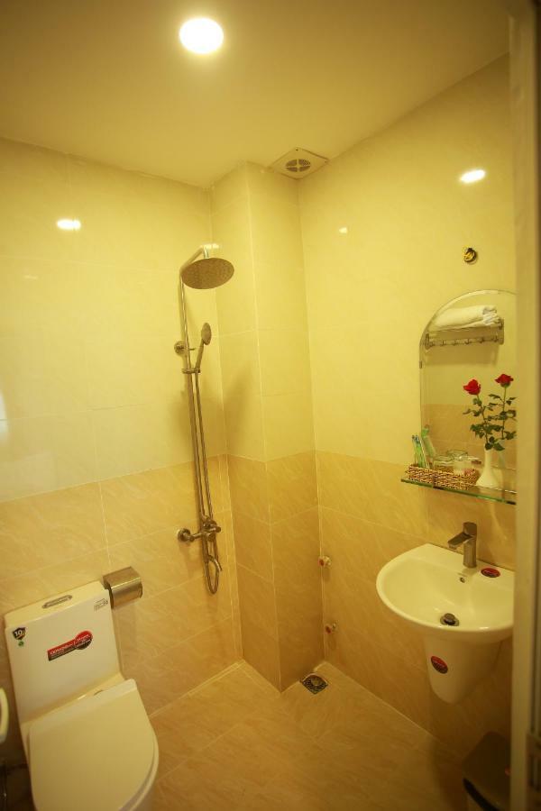 Vanilla Dalat Hotel מראה חיצוני תמונה